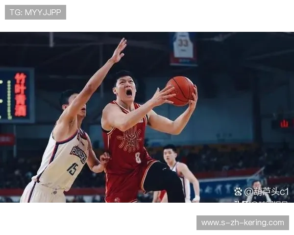上海男篮被绝平，主帅怒砸椅子：一场激情与挑战的篮球盛宴